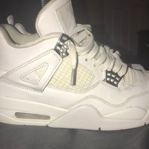 Air Jordan 4s pure money
